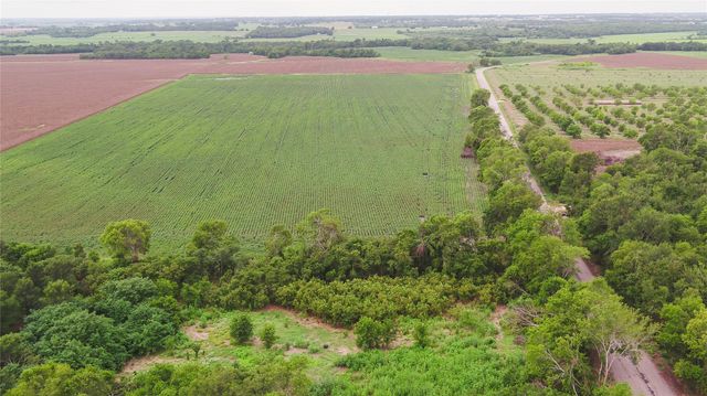 108 CR 240A, Cameron, TX 76520