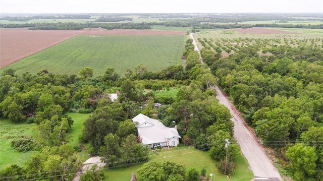 108 CR 240A, Cameron, TX 76520