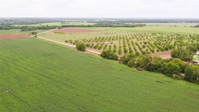 108 CR 240A, Cameron, TX 76520