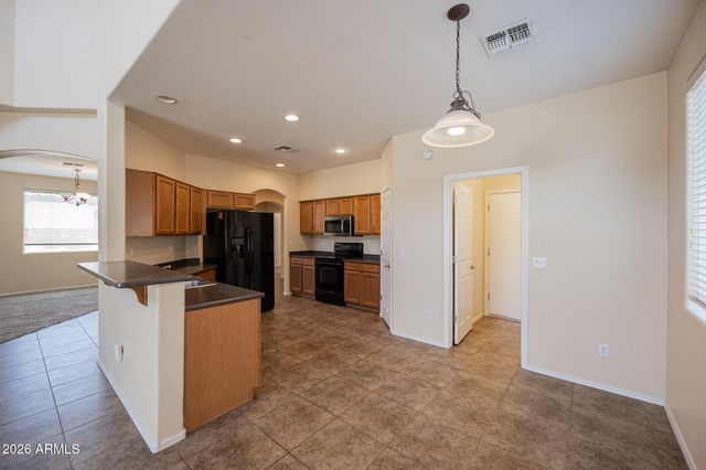 4418 W HOWER Road, Phoenix, AZ 85086
