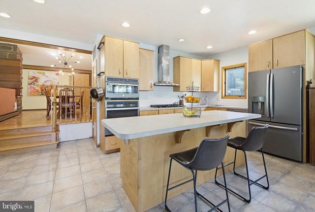 535 E ROSEVILLE RD, Lancaster, PA 17601