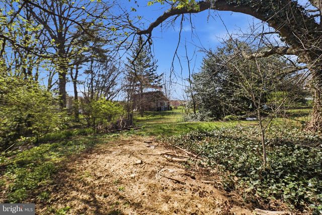 535 E ROSEVILLE RD, Lancaster, PA 17601
