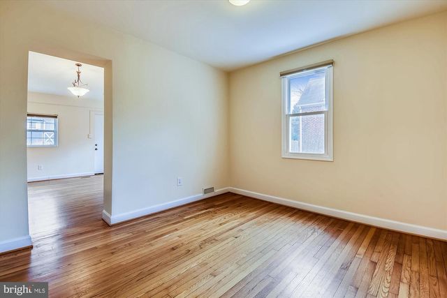 210 E HAMILTON AVE, Silver Spring, MD 20901