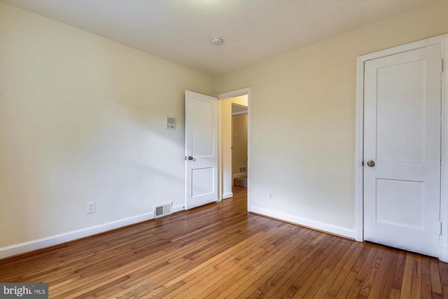 210 E HAMILTON AVE, Silver Spring, MD 20901