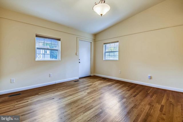 210 E HAMILTON AVE, Silver Spring, MD 20901