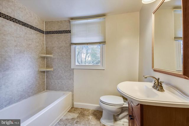 210 E HAMILTON AVE, Silver Spring, MD 20901