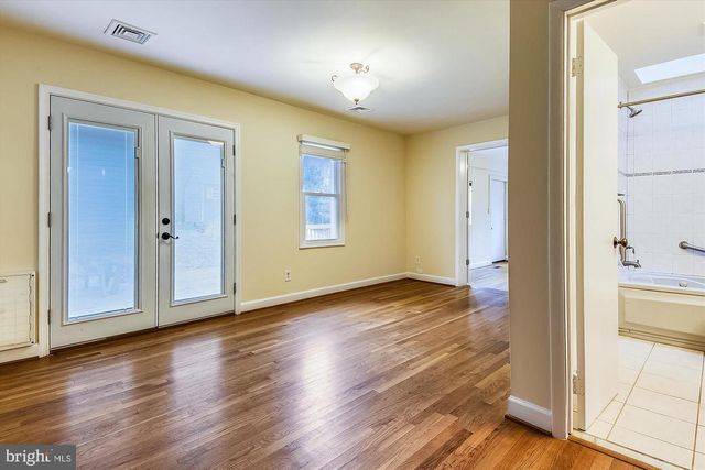 210 E HAMILTON AVE, Silver Spring, MD 20901