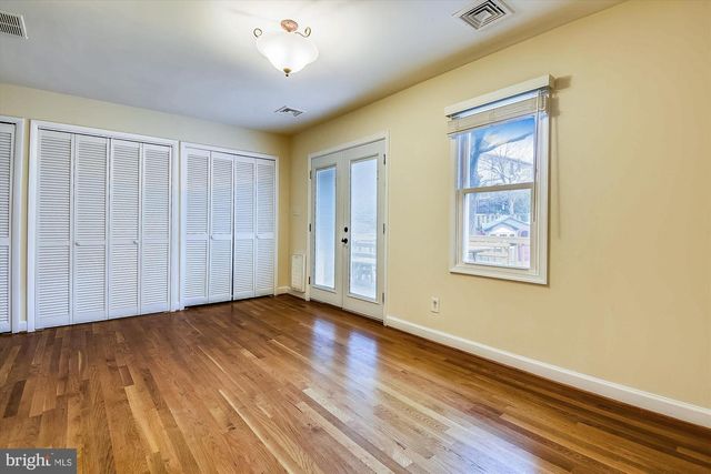 210 E HAMILTON AVE, Silver Spring, MD 20901