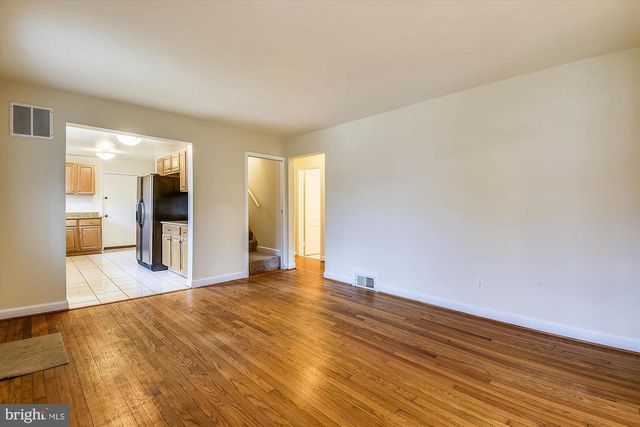 210 E HAMILTON AVE, Silver Spring, MD 20901