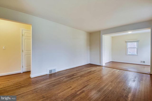 210 E HAMILTON AVE, Silver Spring, MD 20901