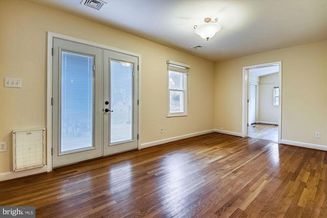 210 E HAMILTON AVE, Silver Spring, MD 20901