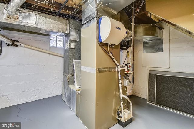 210 E HAMILTON AVE, Silver Spring, MD 20901