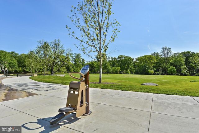 210 E HAMILTON AVE, Silver Spring, MD 20901