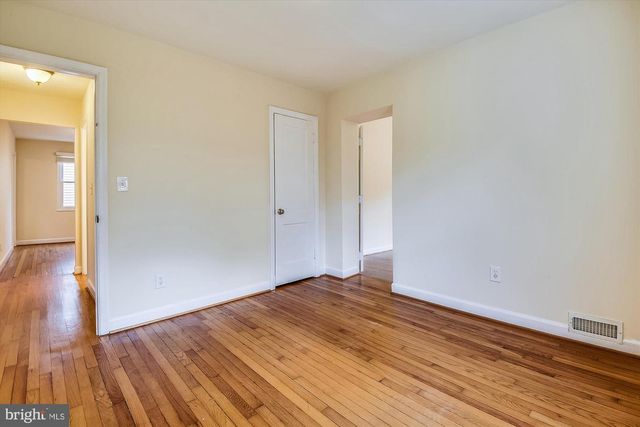 210 E HAMILTON AVE, Silver Spring, MD 20901