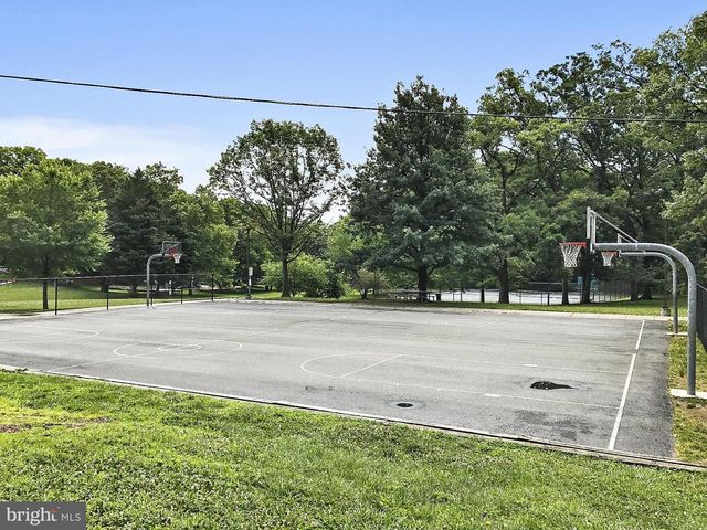 210 E HAMILTON AVE, Silver Spring, MD 20901