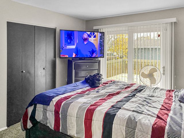 1001 Blackhawk Drive, University Park, IL 60484