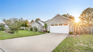 1573 N Cannondale Drive, Fayetteville, AR 72704