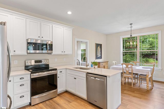 209 Crimson Glory Way, Travelers Rest, SC 29690