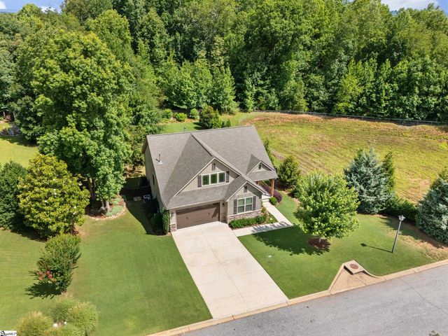 209 Crimson Glory Way, Travelers Rest, SC 29690