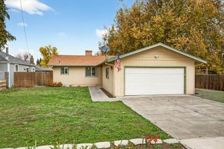 420 Garfield Street, Medford, OR 97501