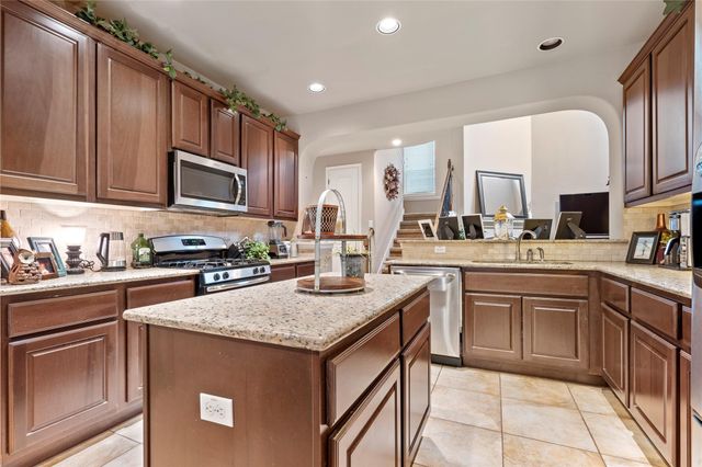 11125 Cherisse DR, Austin, TX 78739