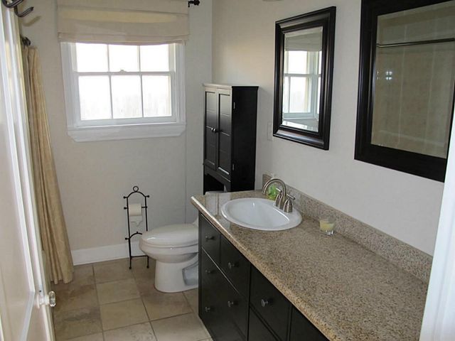 1221 Aurora Street, Houston, TX 77009