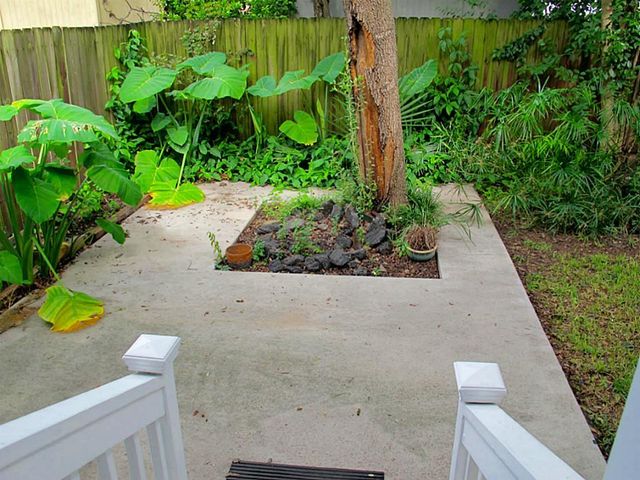 1221 Aurora Street, Houston, TX 77009