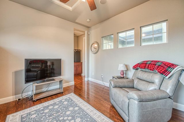 9855 Millerton Road, Clovis, CA 93619