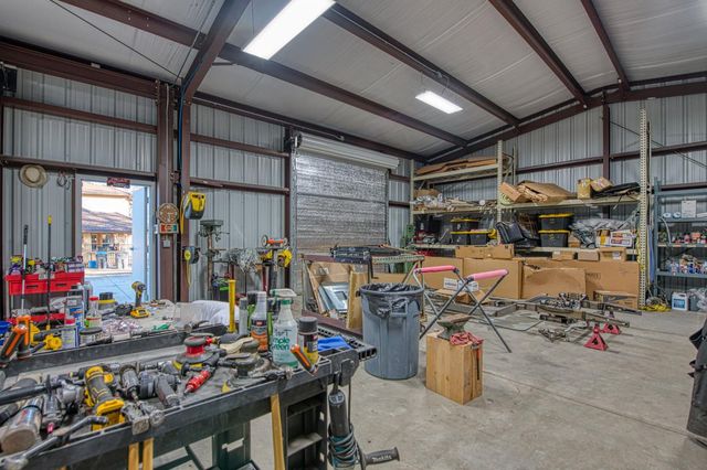 9855 Millerton Road, Clovis, CA 93619