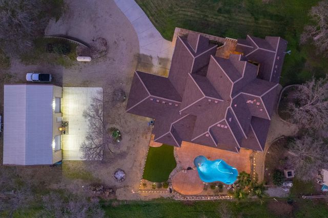 9855 Millerton Road, Clovis, CA 93619