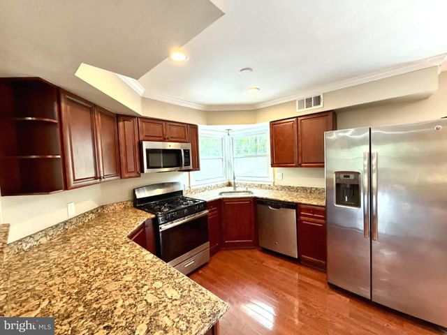 13608 CREEKSIDE, Silver Spring, MD 20904