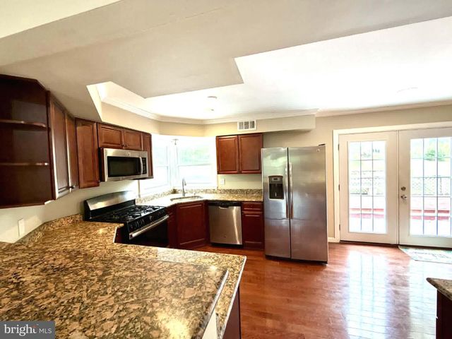 13608 CREEKSIDE, Silver Spring, MD 20904