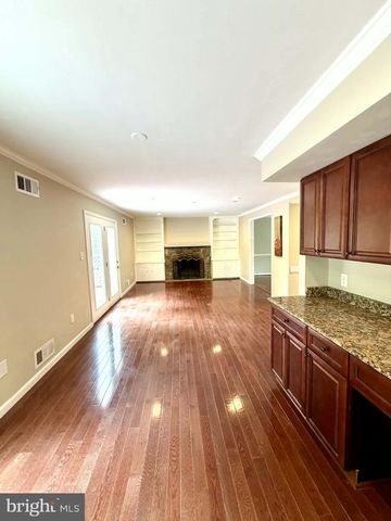 13608 CREEKSIDE, Silver Spring, MD 20904