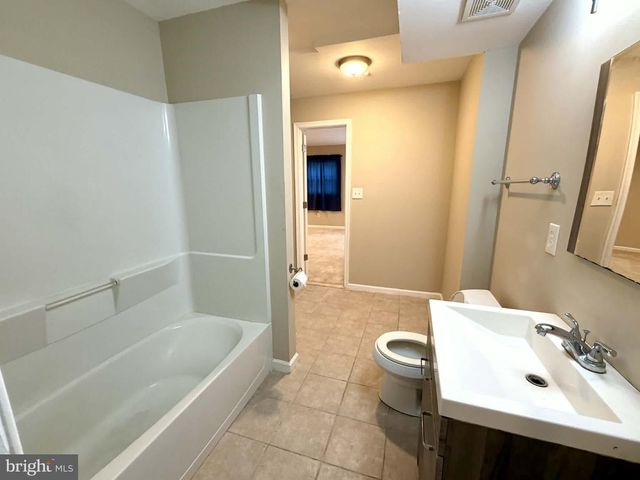 13608 CREEKSIDE, Silver Spring, MD 20904