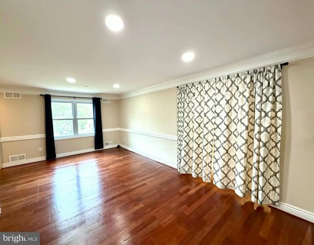 13608 CREEKSIDE, Silver Spring, MD 20904