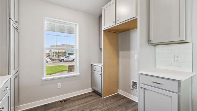 17492 Dulles Lane, Lakeville, MN 55044