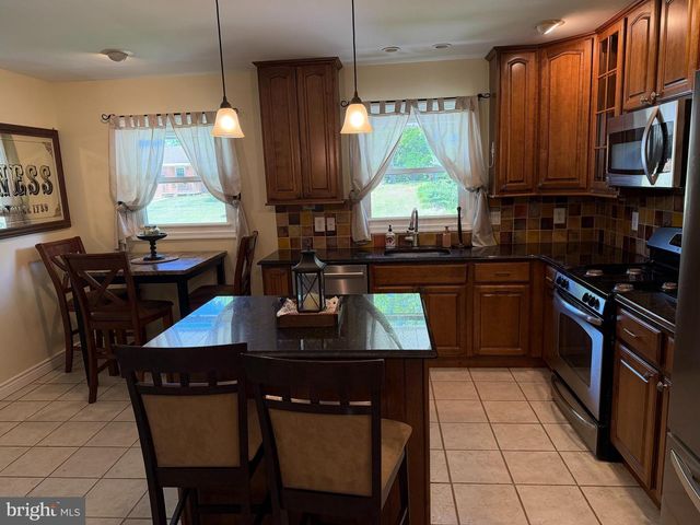4709 BALLYGAR RD, Baltimore, MD 21236