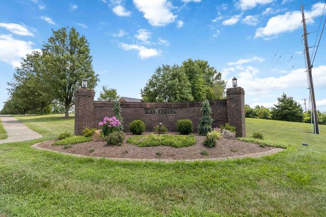 425 Hunters Run Drive, Richmond, KY 40475