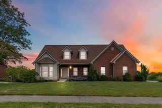 425 Hunters Run Drive, Richmond, KY 40475