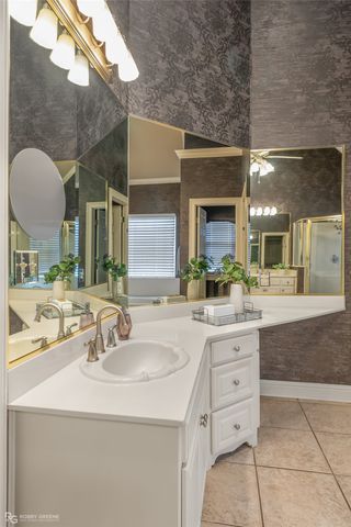 519 Canterbury Lane, Bossier City, LA 71111