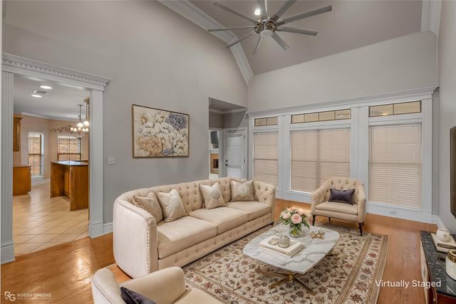 519 Canterbury Lane, Bossier City, LA 71111
