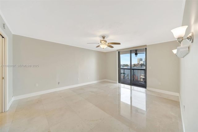 200 Golden Isles Dr 203, Hallandale Beach, FL 33009