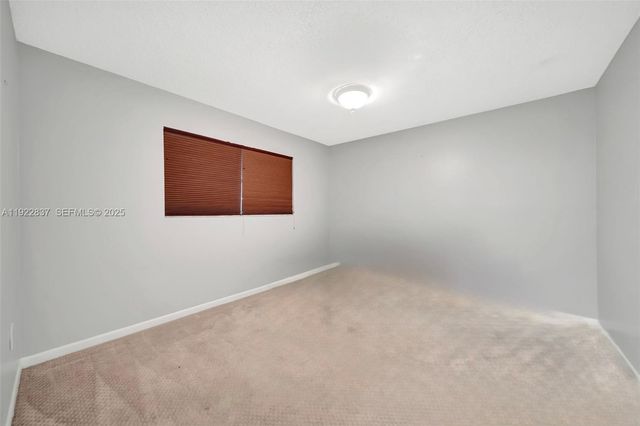 200 Golden Isles Dr 203, Hallandale Beach, FL 33009