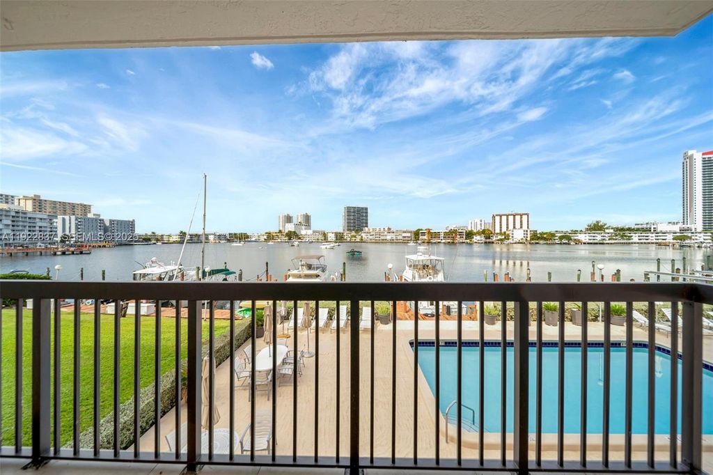 200 Golden Isles Dr 203, Hallandale Beach, FL 33009