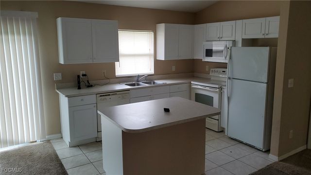 1013 Butler ST E, Lehigh Acres, FL 33974