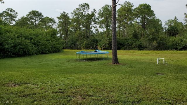 1013 Butler ST E, Lehigh Acres, FL 33974