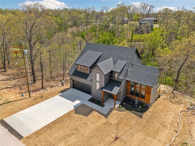 25 Cullen Hills Drive, Bella Vista, AR 72715
