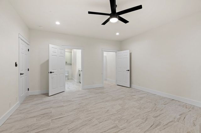 362 Englewood Dr, Kerrville, TX 78028