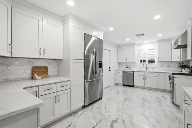 190 BOSPHOROUS AVENUE, Tampa, FL 33606