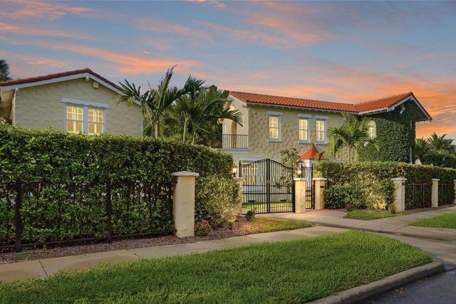 190 BOSPHOROUS AVENUE, Tampa, FL 33606